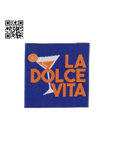 ETIQUETA PARA COSER "LA DOLCE VITA" - CUADRADO 3,5CM | BH486136